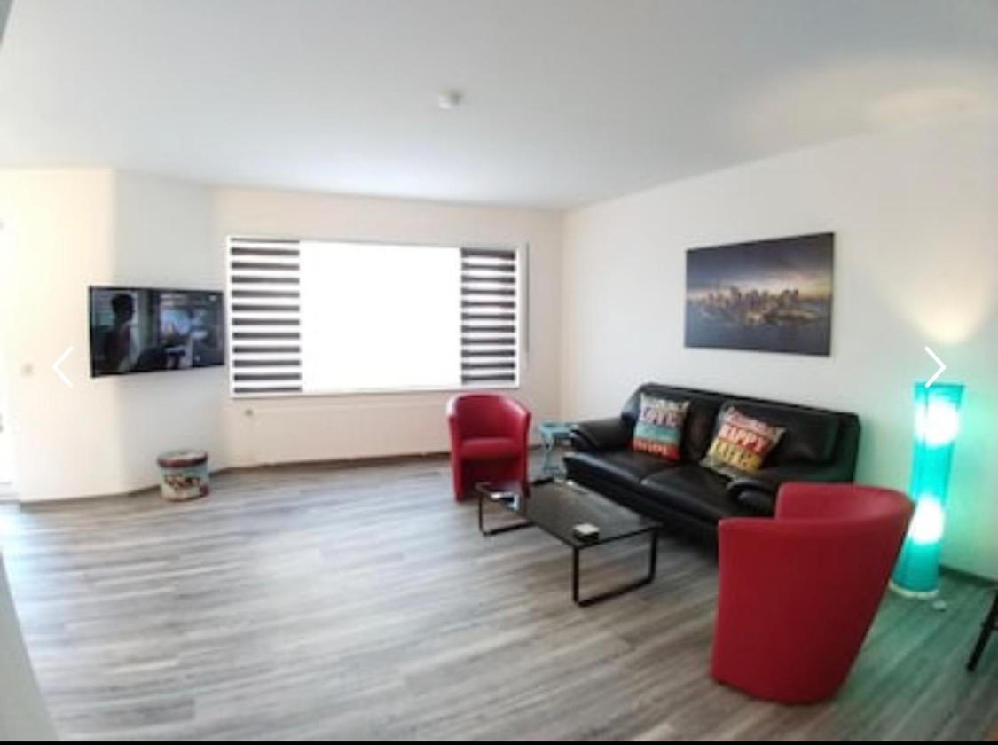 Exklusive Ferienwohnung Mit Terasse Und Garten In Einbeck, Zentrum! Neu!! 外观 照片